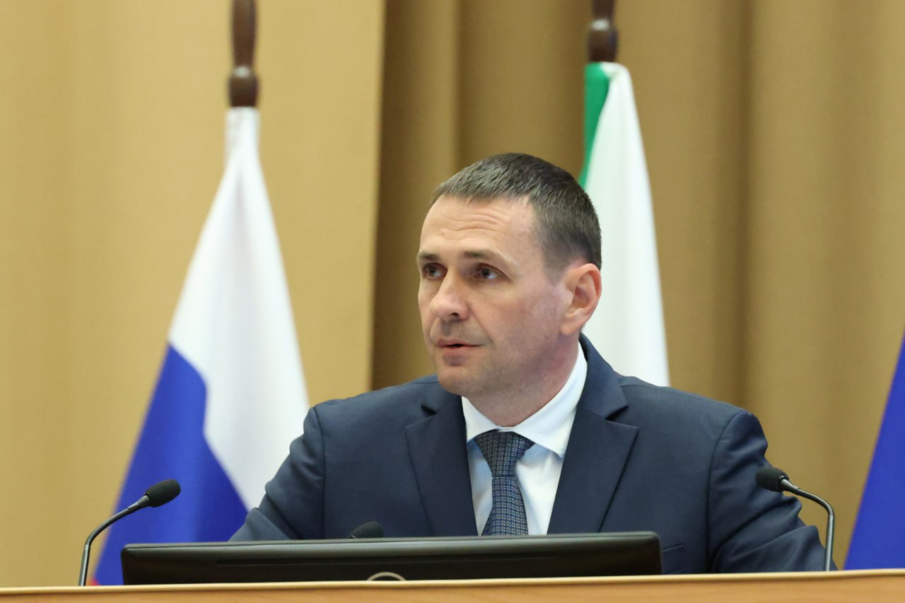 Задача нового губернатора привести в соответствие то, что есть на бумаге, с реальностью — политолог