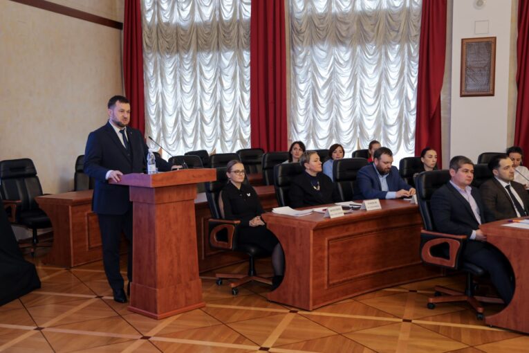 Пост и.о. замгубернатора ЕАО занял экс-депутат Заксобрания области