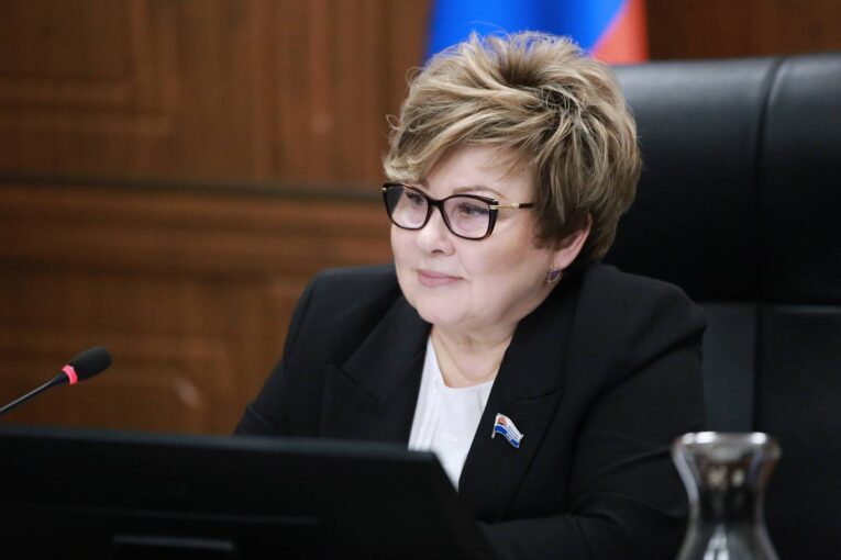 На Камчатке свой пост покинет председатель Заксобрания Ирина Унтилова