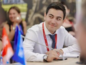 денис хулукшинов