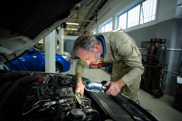 Автомобили Забайкалья и Бурятии переводят на газ