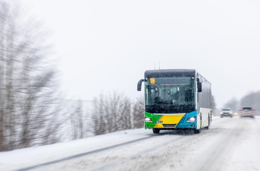 Автобусы в Якутске будут заправлять газом вне очереди